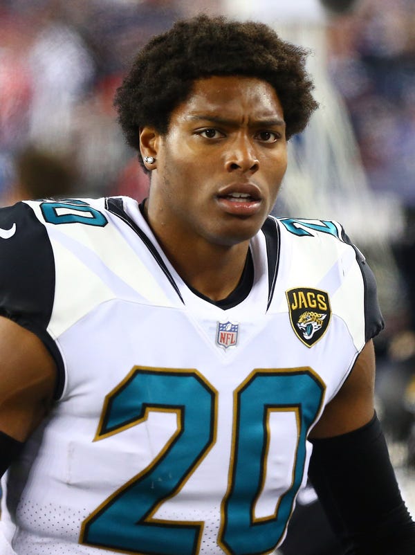 Jalen Ramsey blasts Texas A&M assistant for using his image to recruit