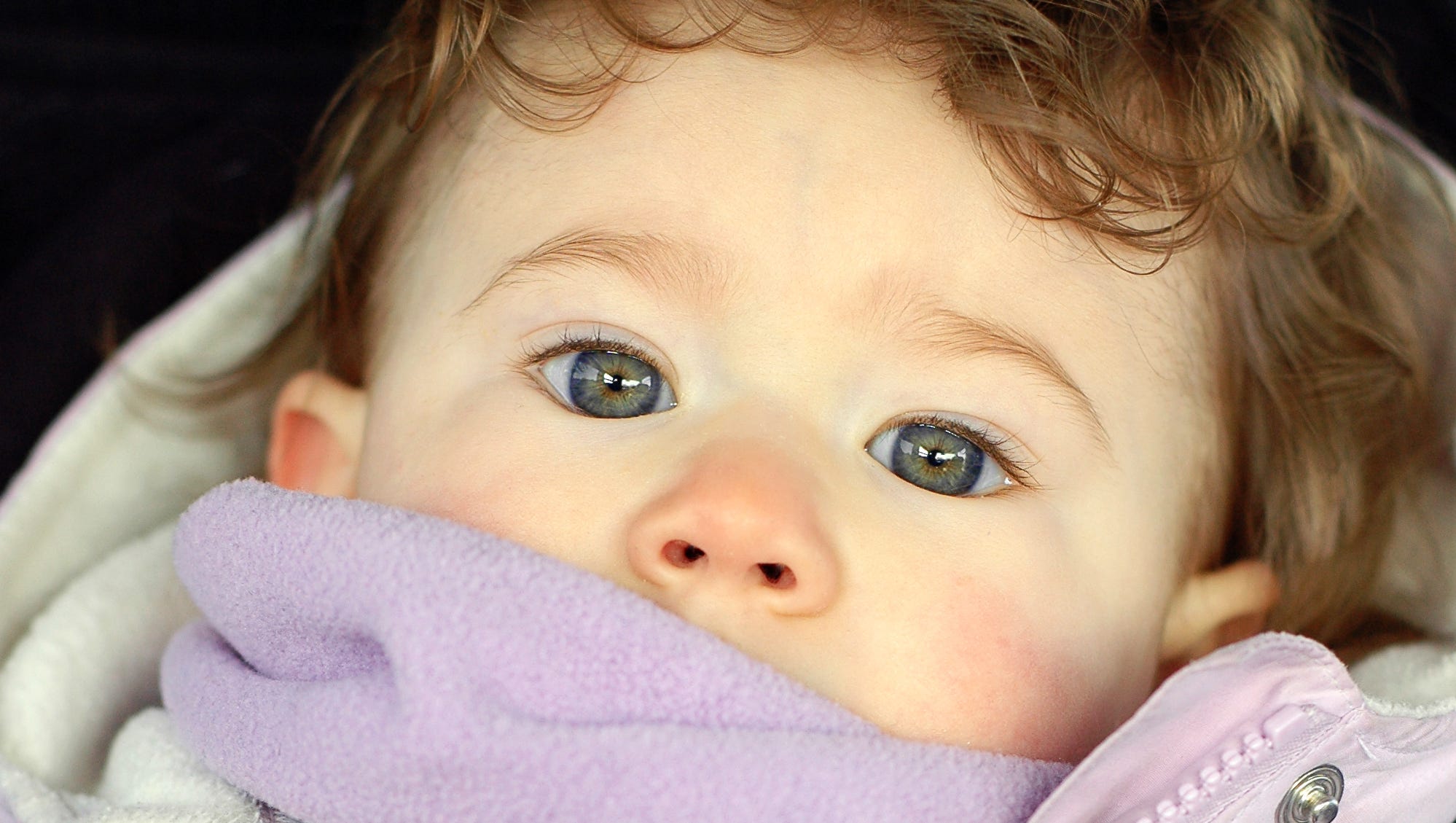 Children Wearing Coats In Car Seats