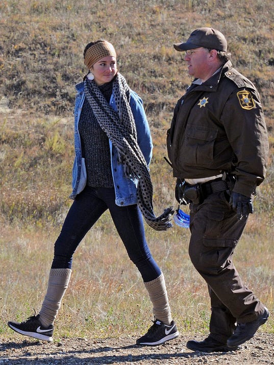Shailene Woodley No jail time in plea deal for arrest in pipeline protest