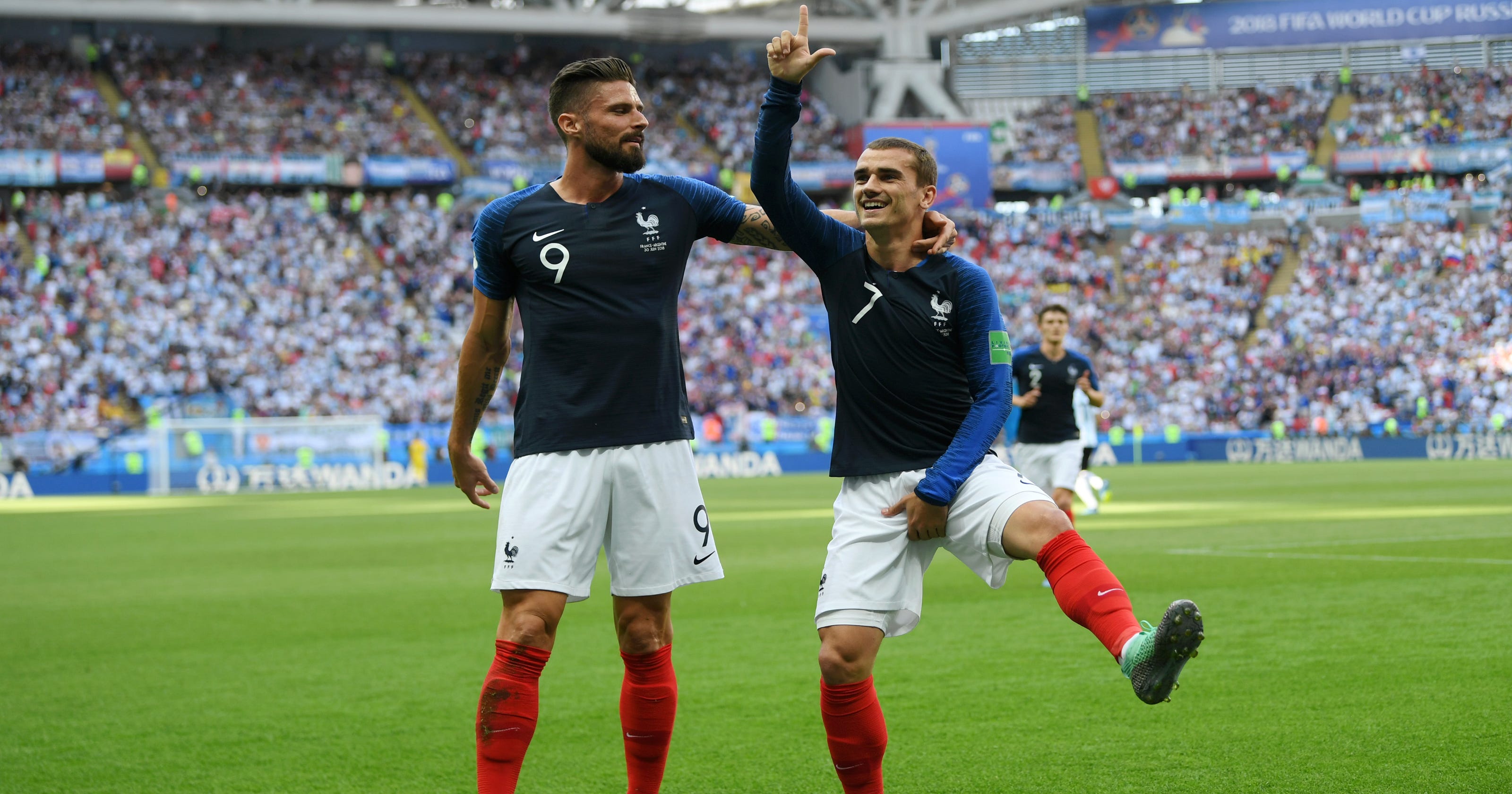 World Cup Frances Antoine Griezmann Celebrates With Fortnite Dance