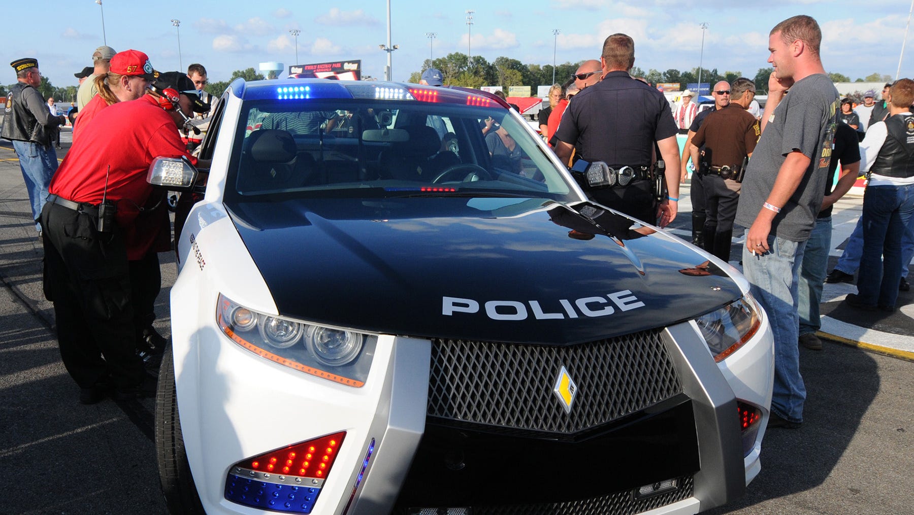 Failed super cop car goes to auction