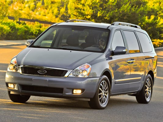 Kia recalls Sedona minivan to fix suspension