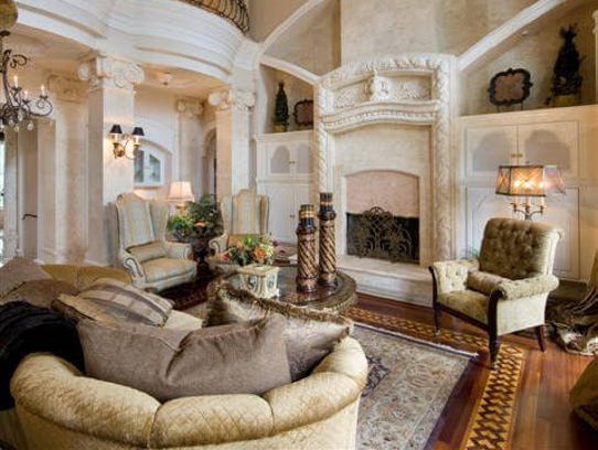 One of the more modern Mar-a-Lago rooms.