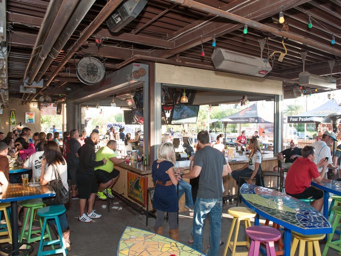 List of Phoenixarea sports bars by NFL team