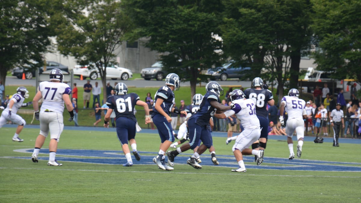 Saturday Football Matchup Gonzaga At Georgetown Prep