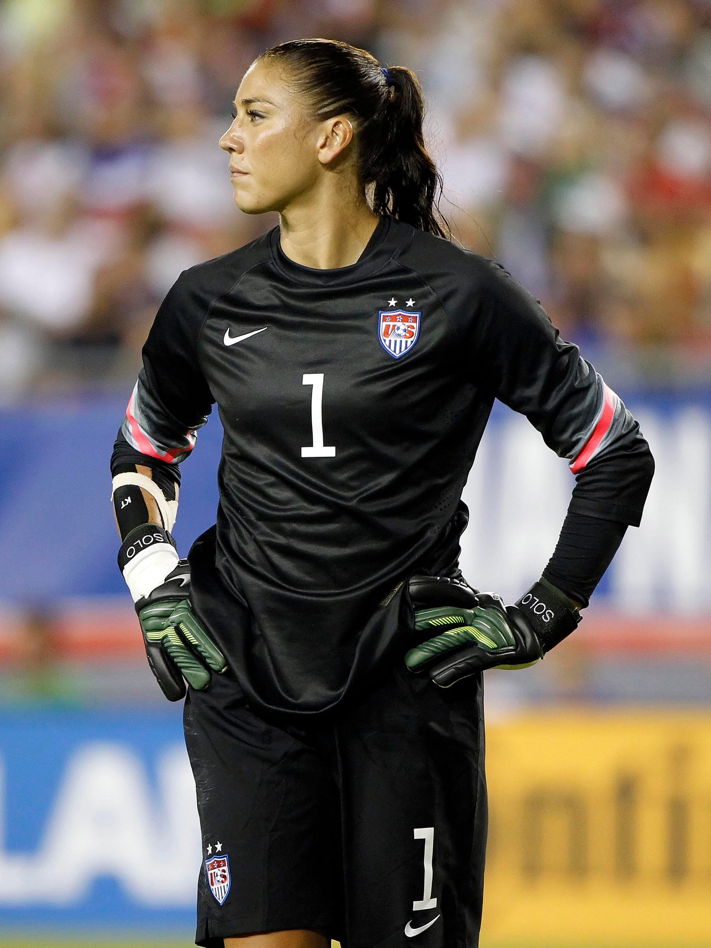 Hope solo picture