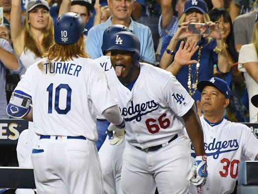 Game 1 at Dodger Stadium: Justin Turner celebrates