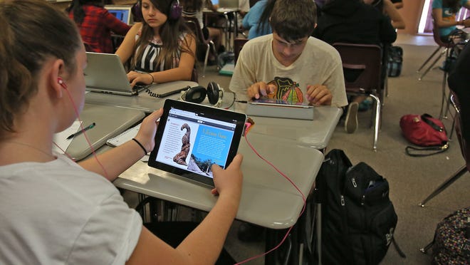 
An Internet shortage felt throughout Coachella Valley schools this year could be a warning shot for both the state and the nation, an example of how a rapid climb of classroom technology and online testing can stress a limited bandwidth.
