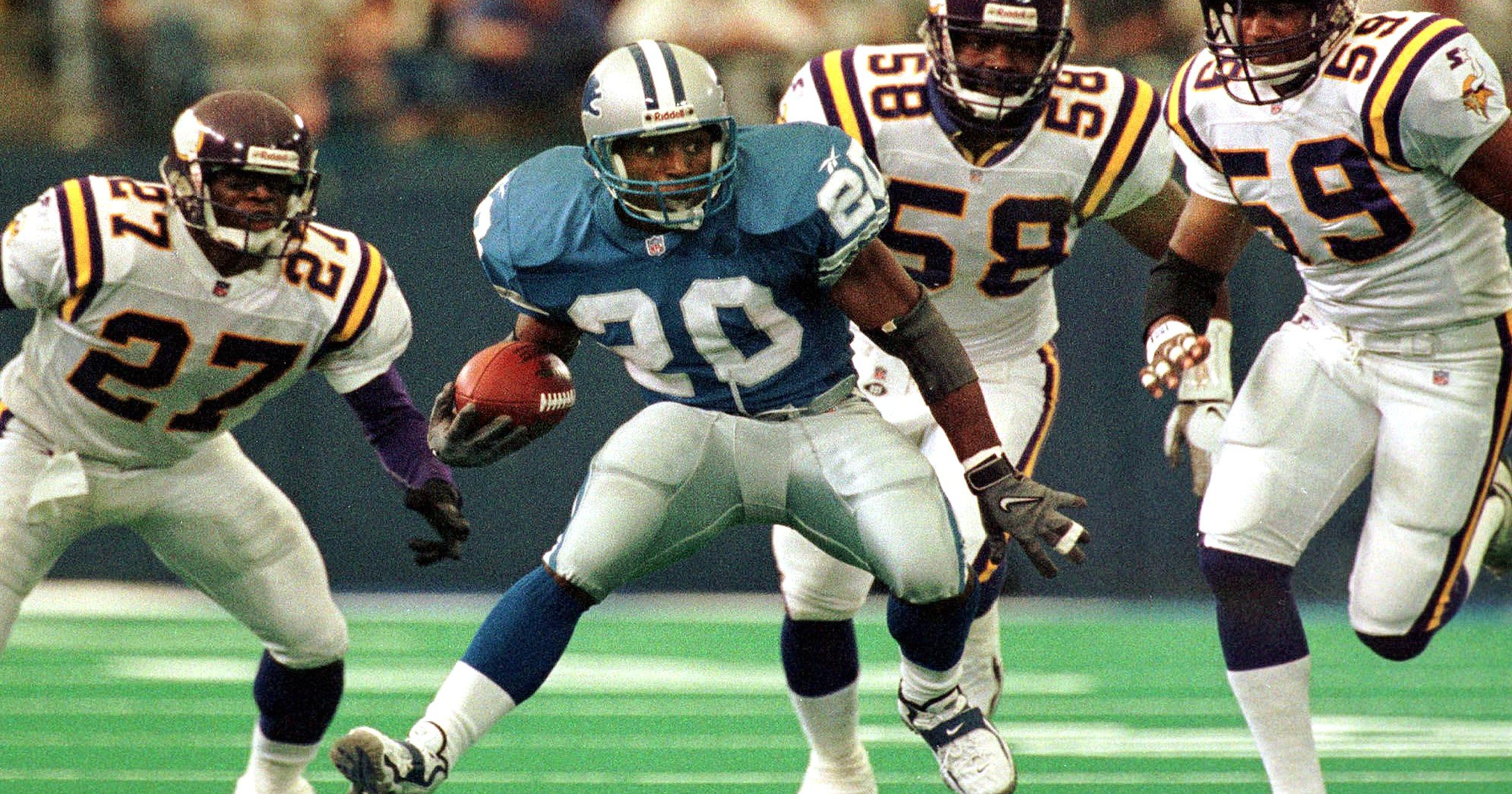 Experts rank Lions’ Barry Sanders secondgreatest NFL running back