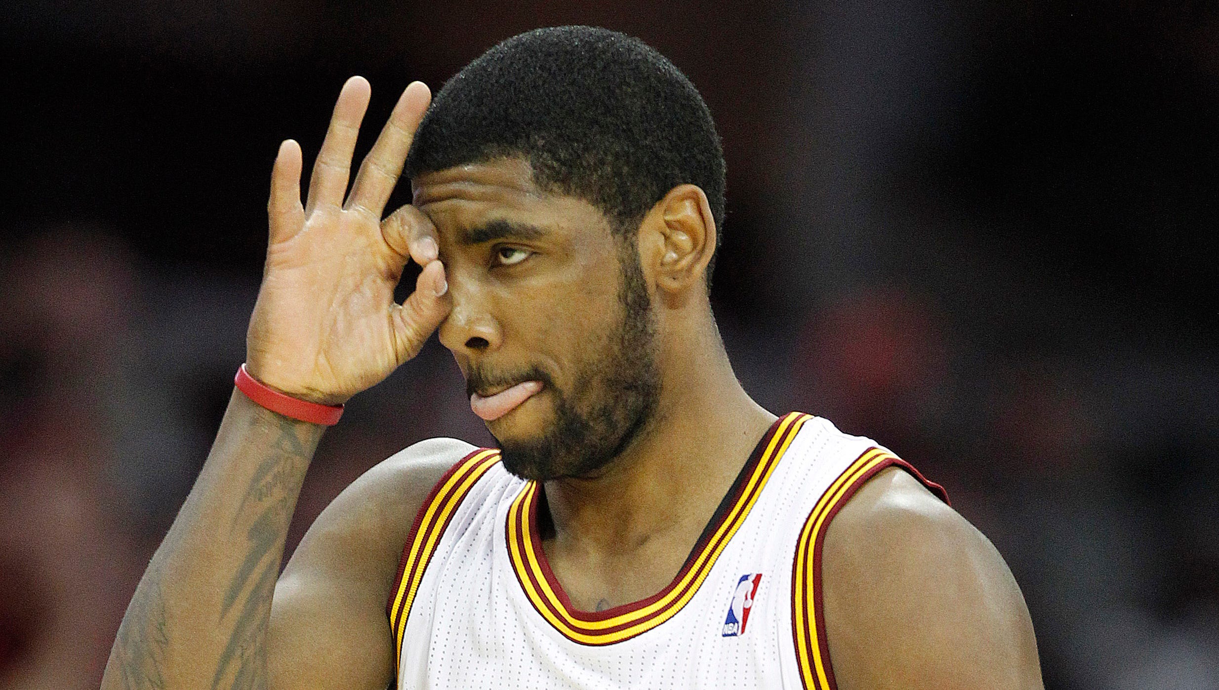 Kyrie Irving gets max contract extension with Cavaliers Kyrie Irving gets max contract extension with Cavaliers