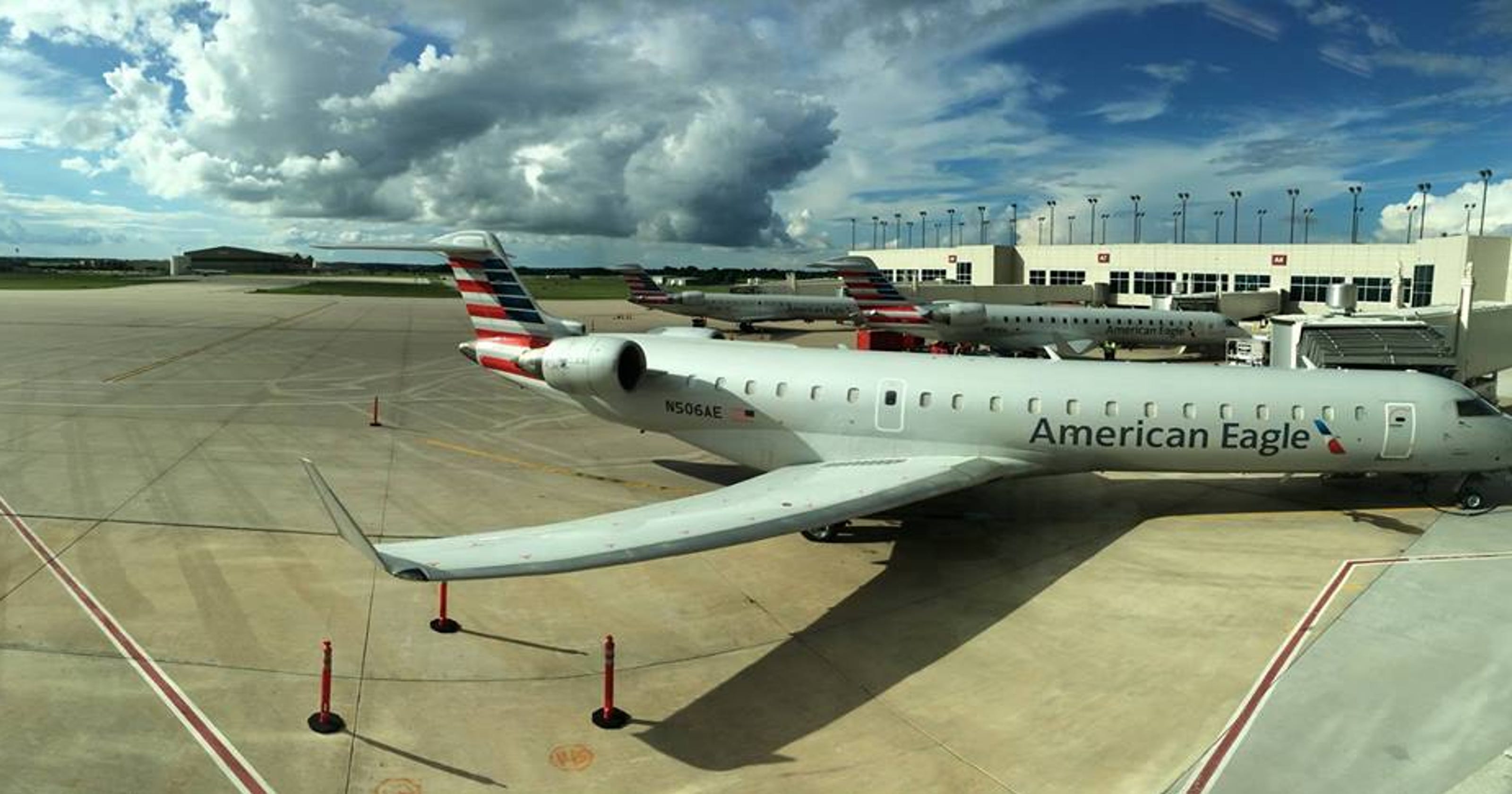 Name that airport (Northwest Arkansas Regional)