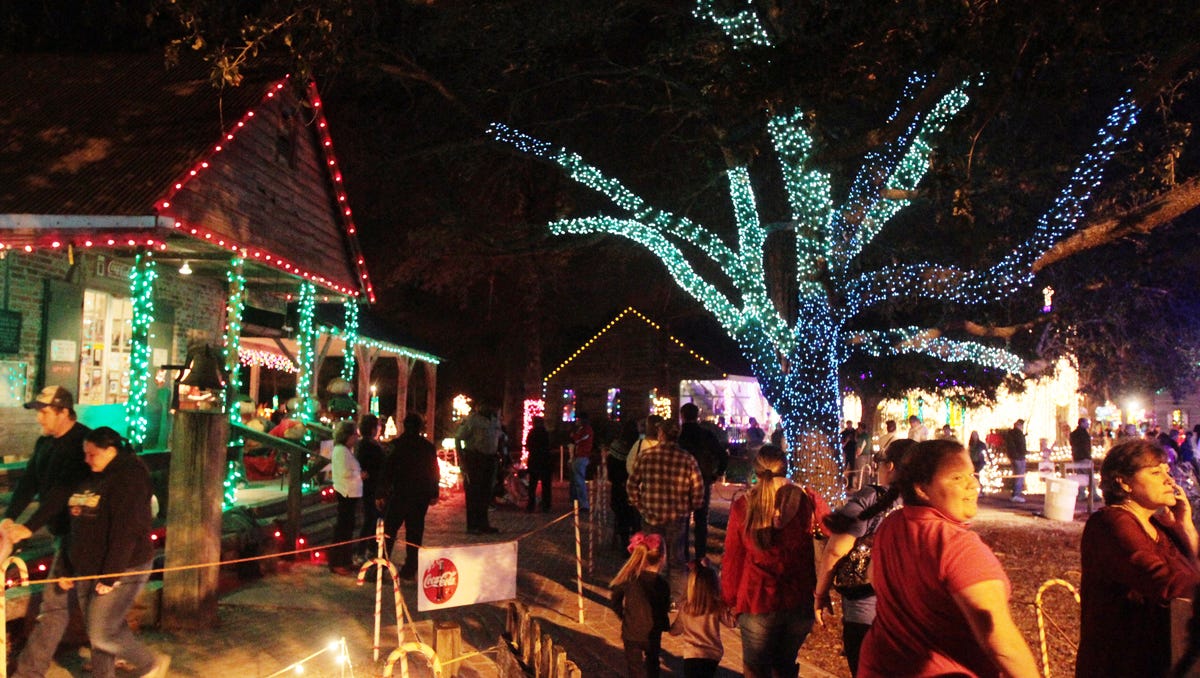 Noel Acadien au Village Christmas at Acadian Village
