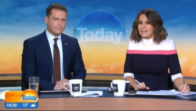 Male Tv Host Wears Same Suit For Year No One Notices Male Tv Host Wears Same Suit For Year No One Notices
