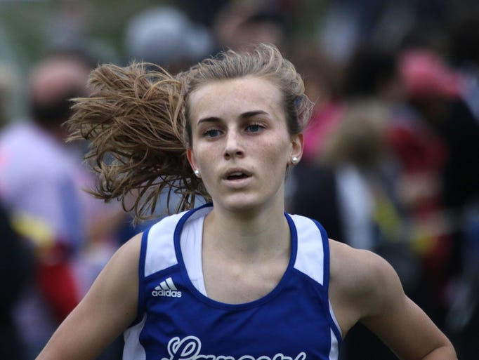 Brookfield Central's Leah Neustedter nears the finish
