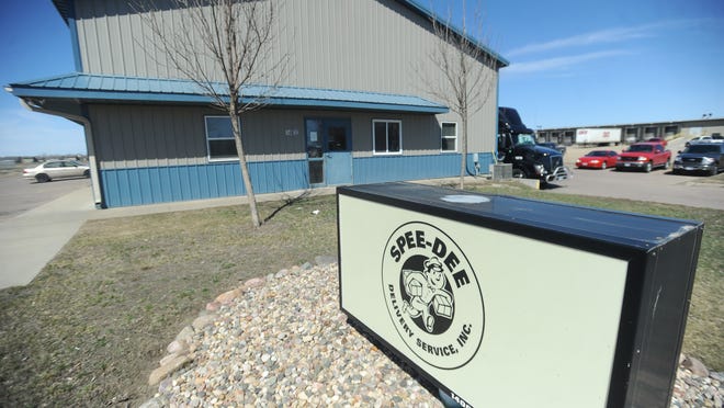 Spee-Dee Delivery Service,<252>a courier company, will be moving to a development park in northwestern Sioux Falls later this year.