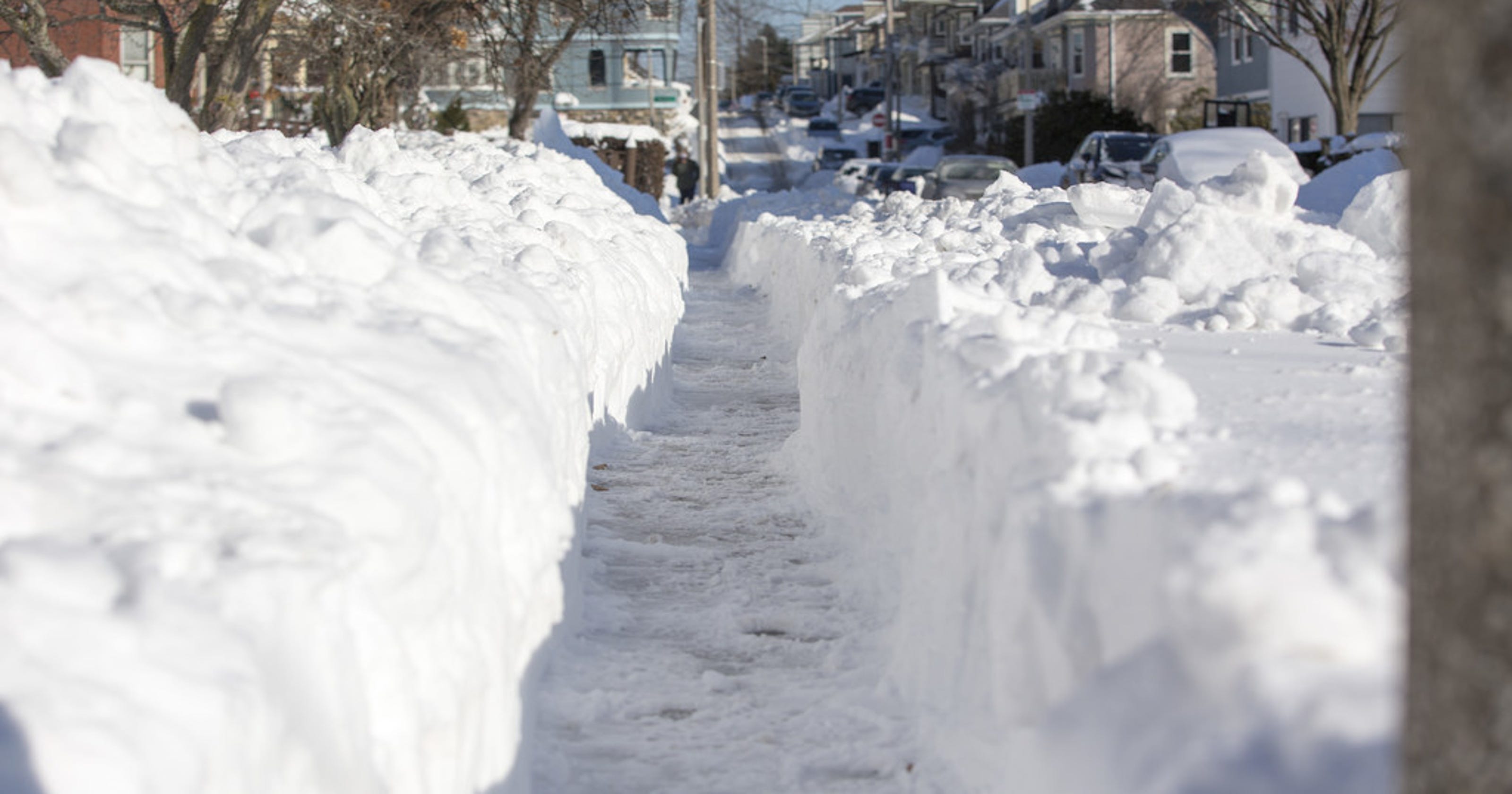 How to survive the next snow bomb cyclone