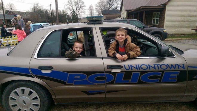 A few kids were lucky enough to get to ride in a Uniontown Police car for the New Years Day parade a couple years ago.