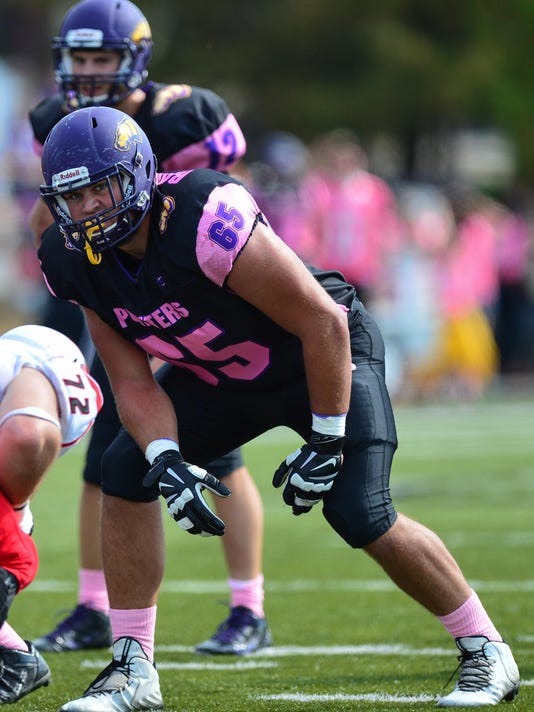 Uwsp Star Follows Heart Joins Uw