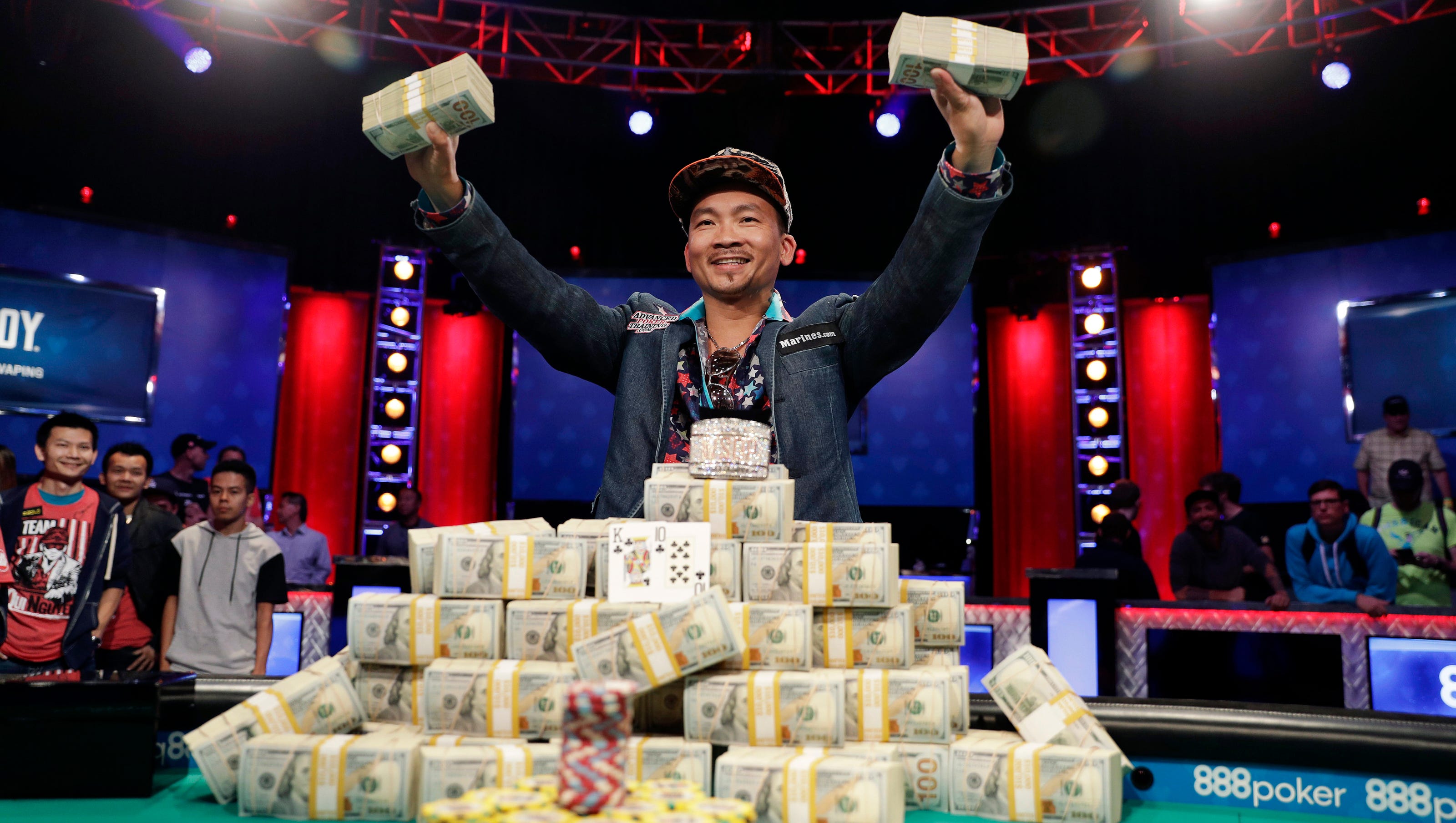 World Series of Poker Qui Nguyen wins final table, takes home 8