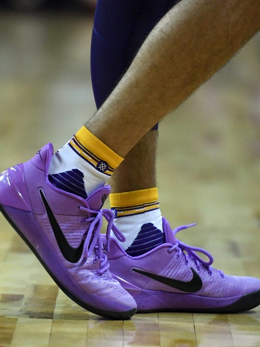 basketball shoes made by nba players