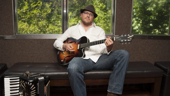 French troubadour Eric John Kaiser will play a free, all-ages concert Feb. 5 at the Salem Public Library.