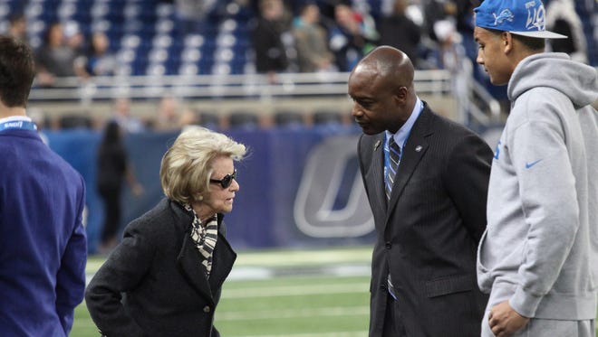 Detroit Lions owner Martha Ford speaks with interim GM Sheldon White before the NFL game against the Oakland Raiders at Ford Field in Detroit on Sunday, Nov. 22, 2015.