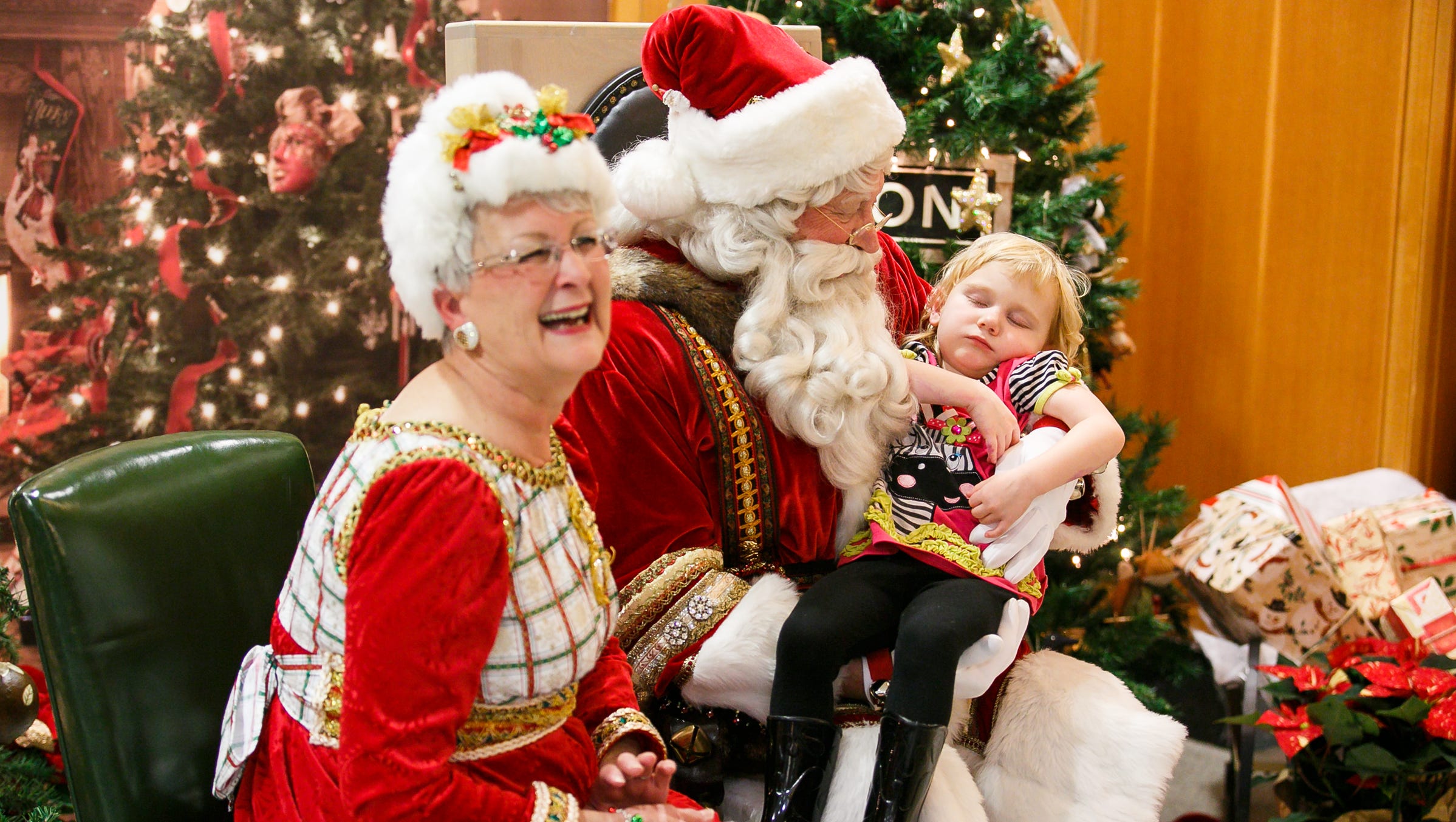 Mcminnville Christmas Parade 2021
