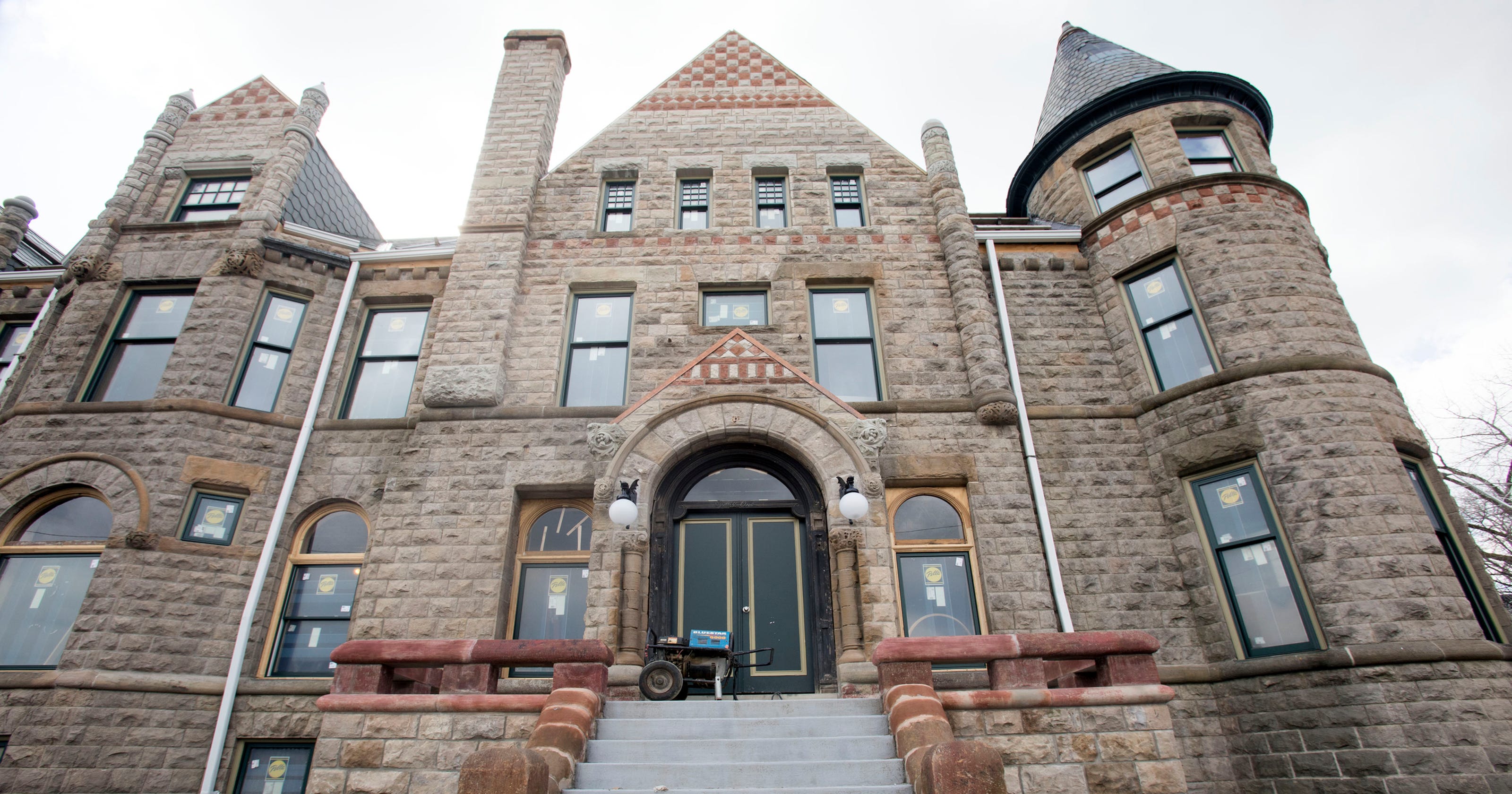 Decrepit Cass Corridor mansion in Detroit to reopen as apartments