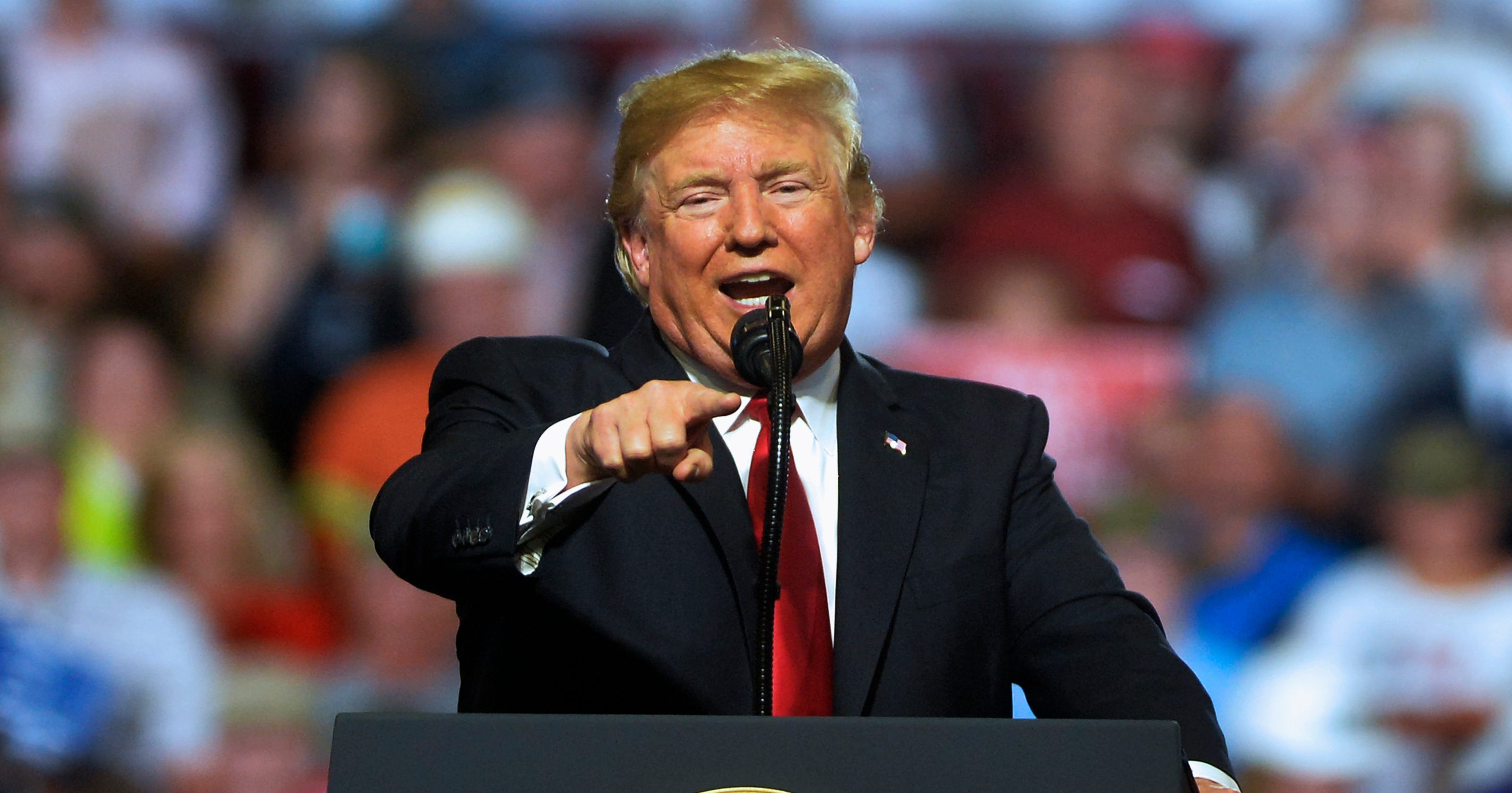 Hasil gambar untuk Trump takes swipes at Democrats in Montana rally