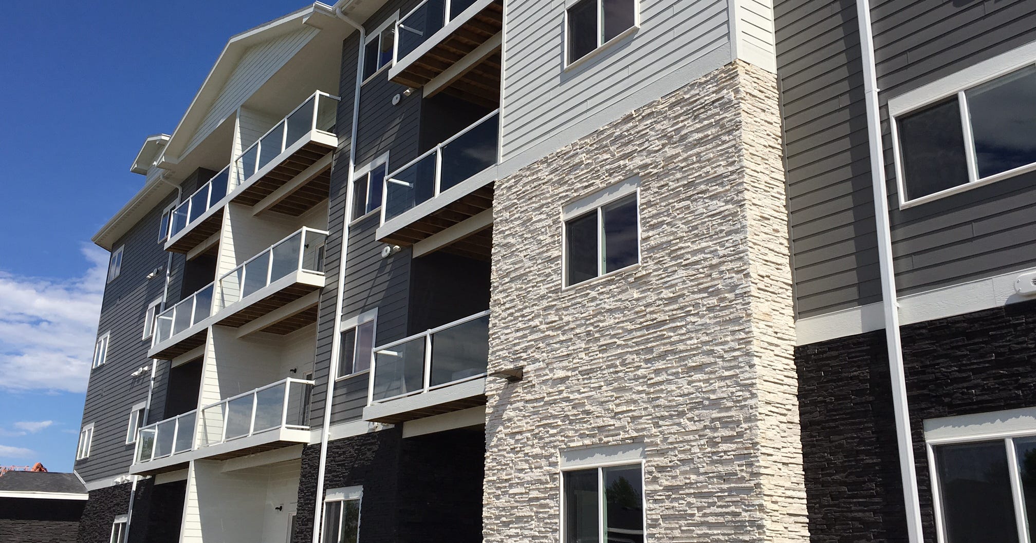 It's easy to build apartments in Sioux Falls, report says