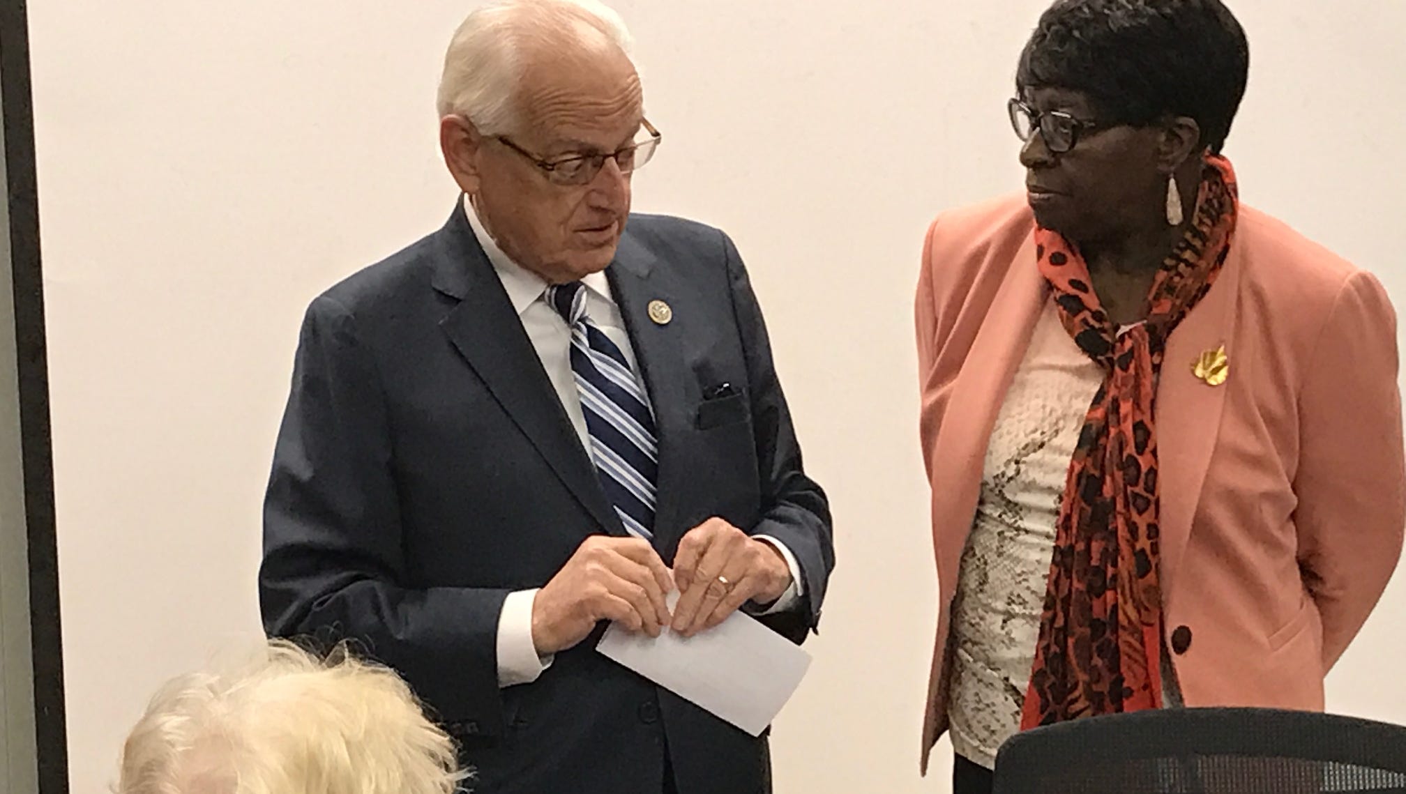 24 workers in Paterson NJ Housing Authority got bonuses