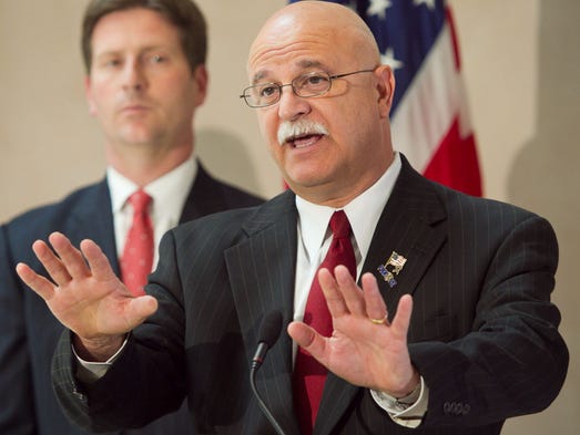 Phoenix police chief fired after press conference