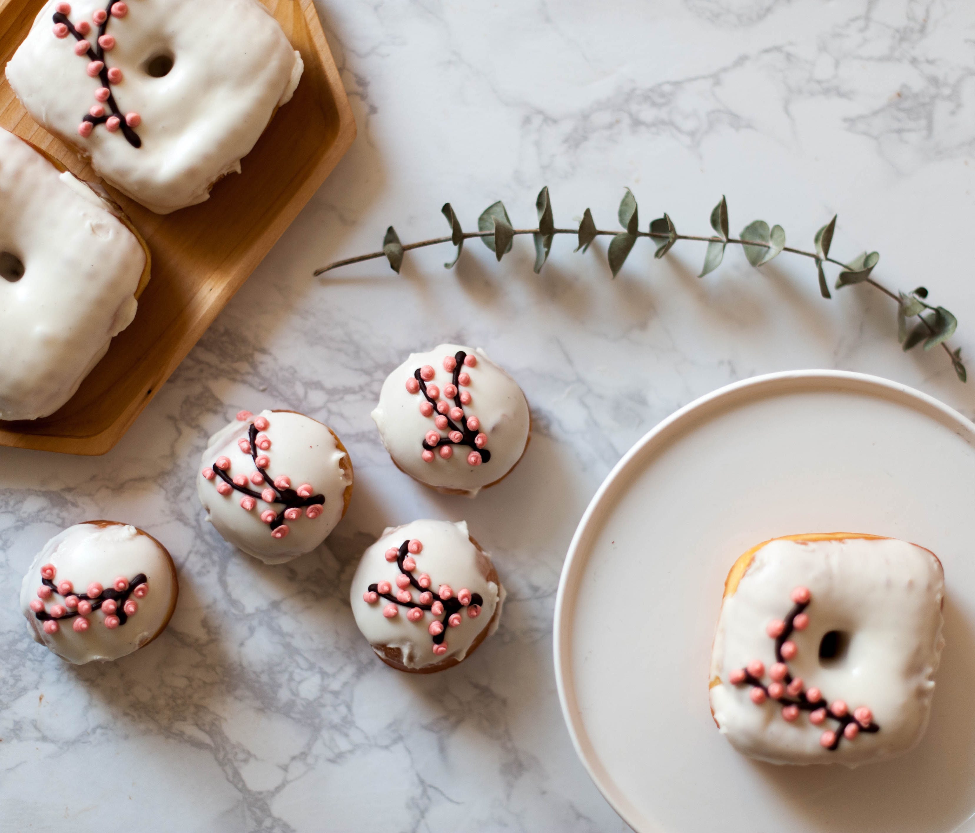 In Washington, D.C. and Falls Church, Va., Astro Doughnuts & Fried Chicken is offering Cherry Blossom doughnuts with cherry jam filling, cream cheese glaze and a cherry blossom design combining dark chocolate and cherry butter cream throughout March.