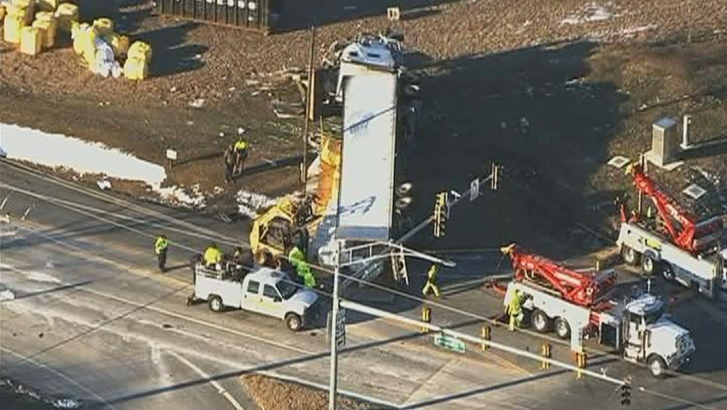 5 killed in Md. crash involving Wilmington truck driver