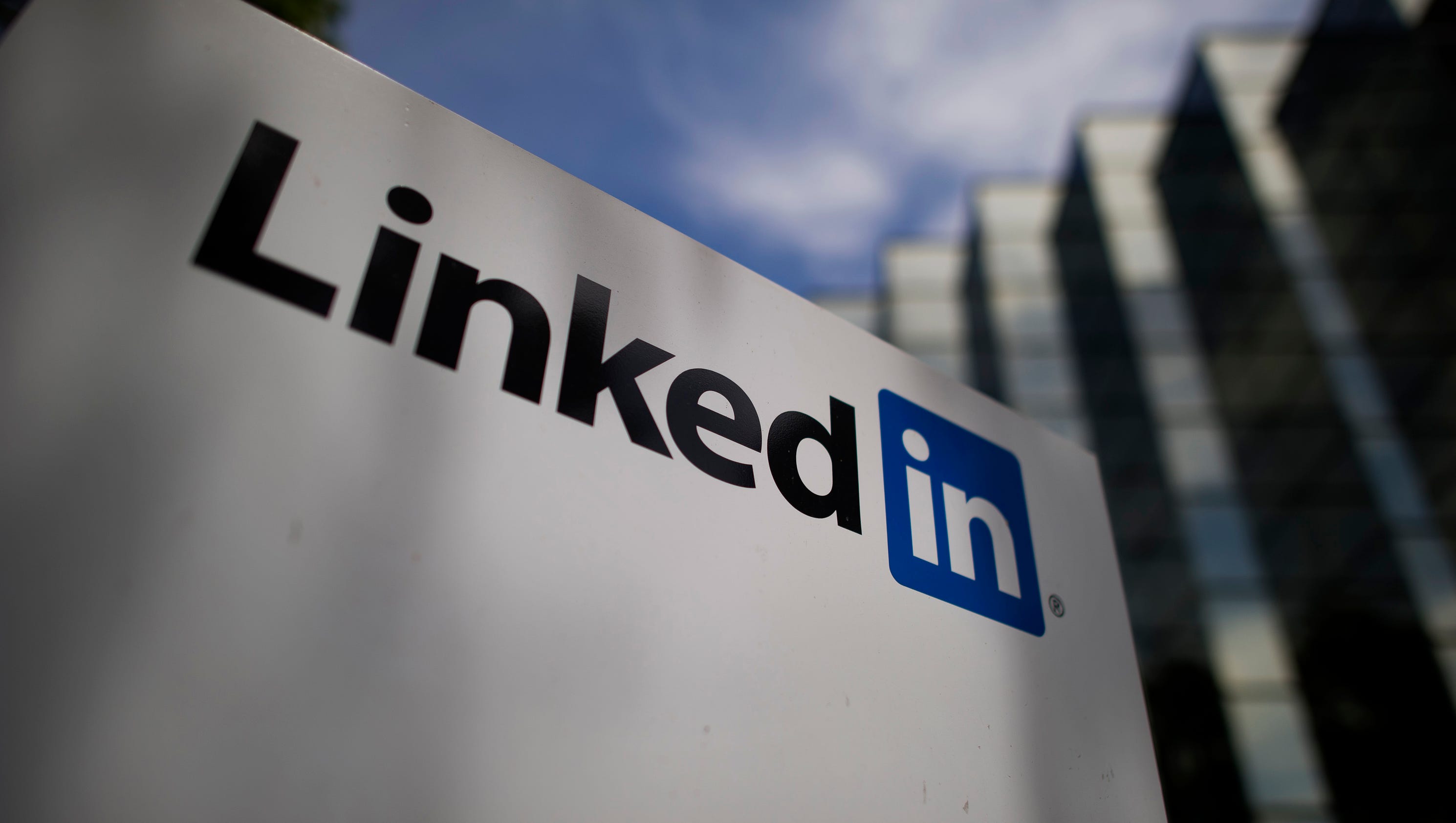 LinkedIn acquires lynda.com for $1.5B