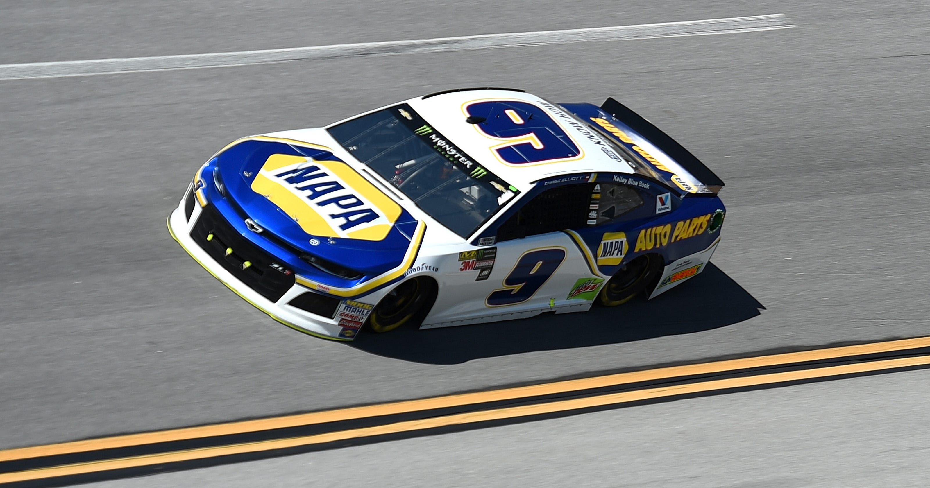 NASCAR Ford cars keep Chase Elliott�s Chevrolet at bay at NASCAR Ford cars keep Chase Elliott�s Chevrolet at bay at