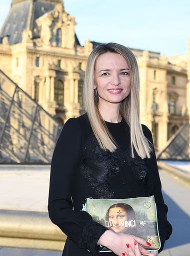 Stars flock to Paris for Louis Vuitton&#39;s collab with Jeff Koons