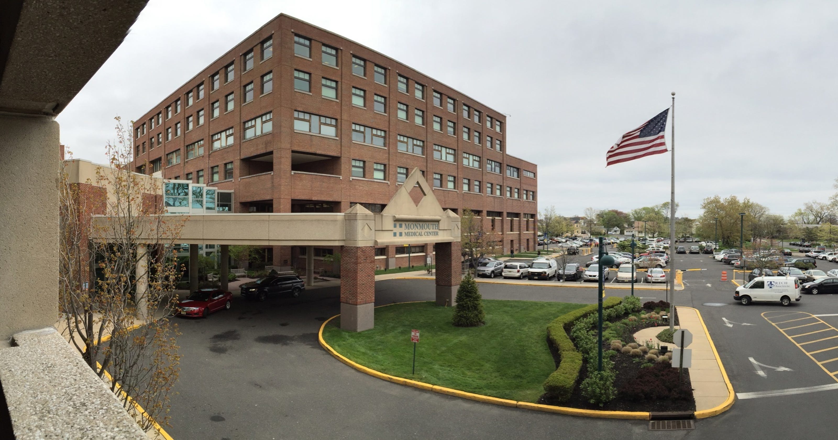 Dr. Warren Walkow of Monmouth Medical Center dead at 73 