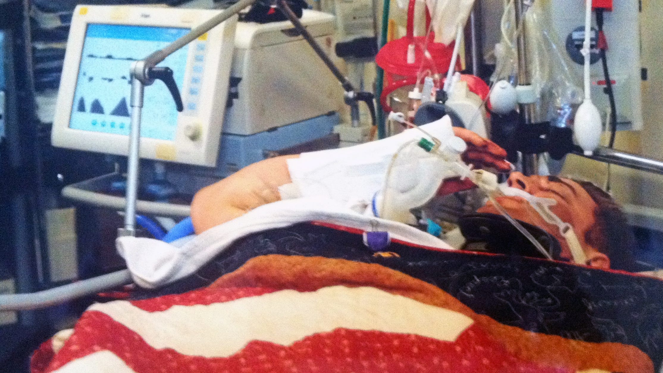 Soldier delivers 'salute seen around the world'