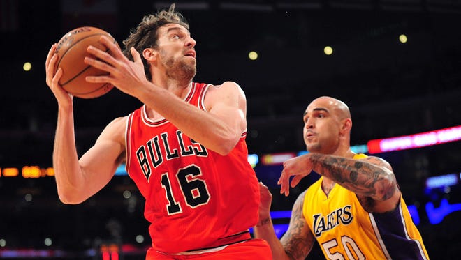 Pau Gasol and Chicago played until 11:30 p.m. Phoenix time Thursday during a double-overtime loss Thursday night at the Los Angeles Lakers.