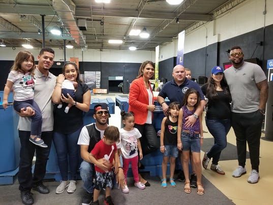 Claribel Bocanegra and friends in Puerto Rico