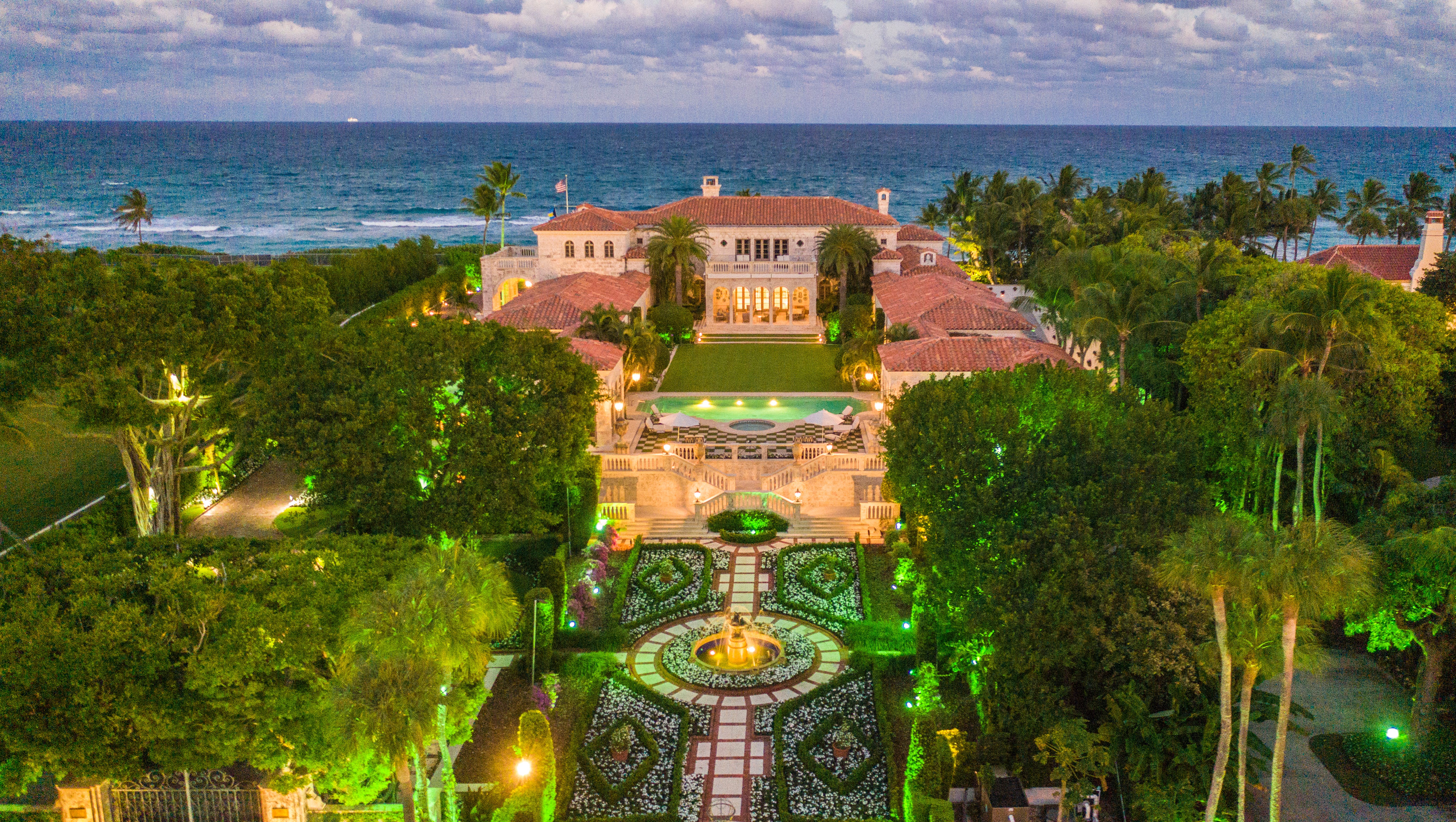 Palm Beach real estate This is what a 135 million mansion looks like
