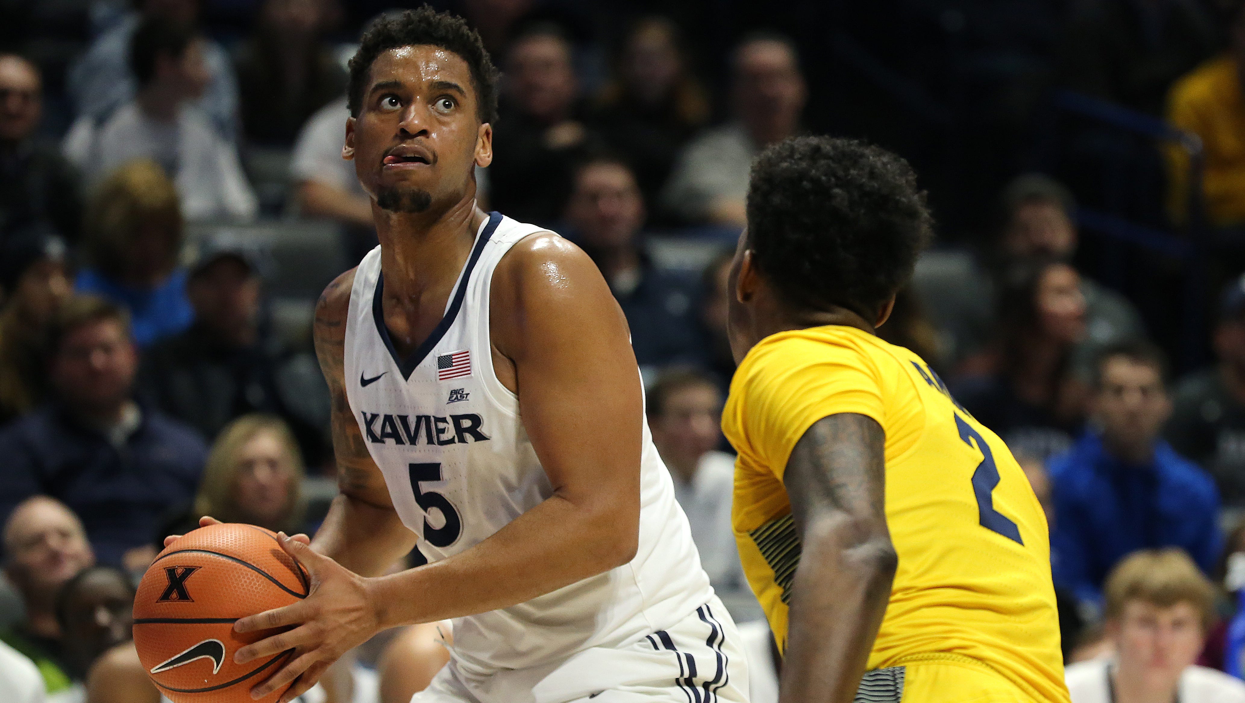 Uc Bearcats Xavier Remain In Top 10 Of Ap Top 25