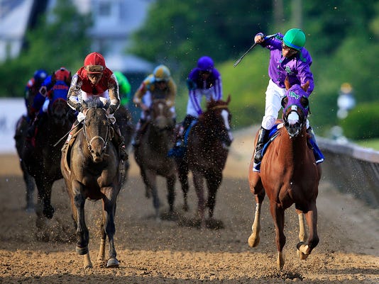 California Chrome Wins Preakness Stakes