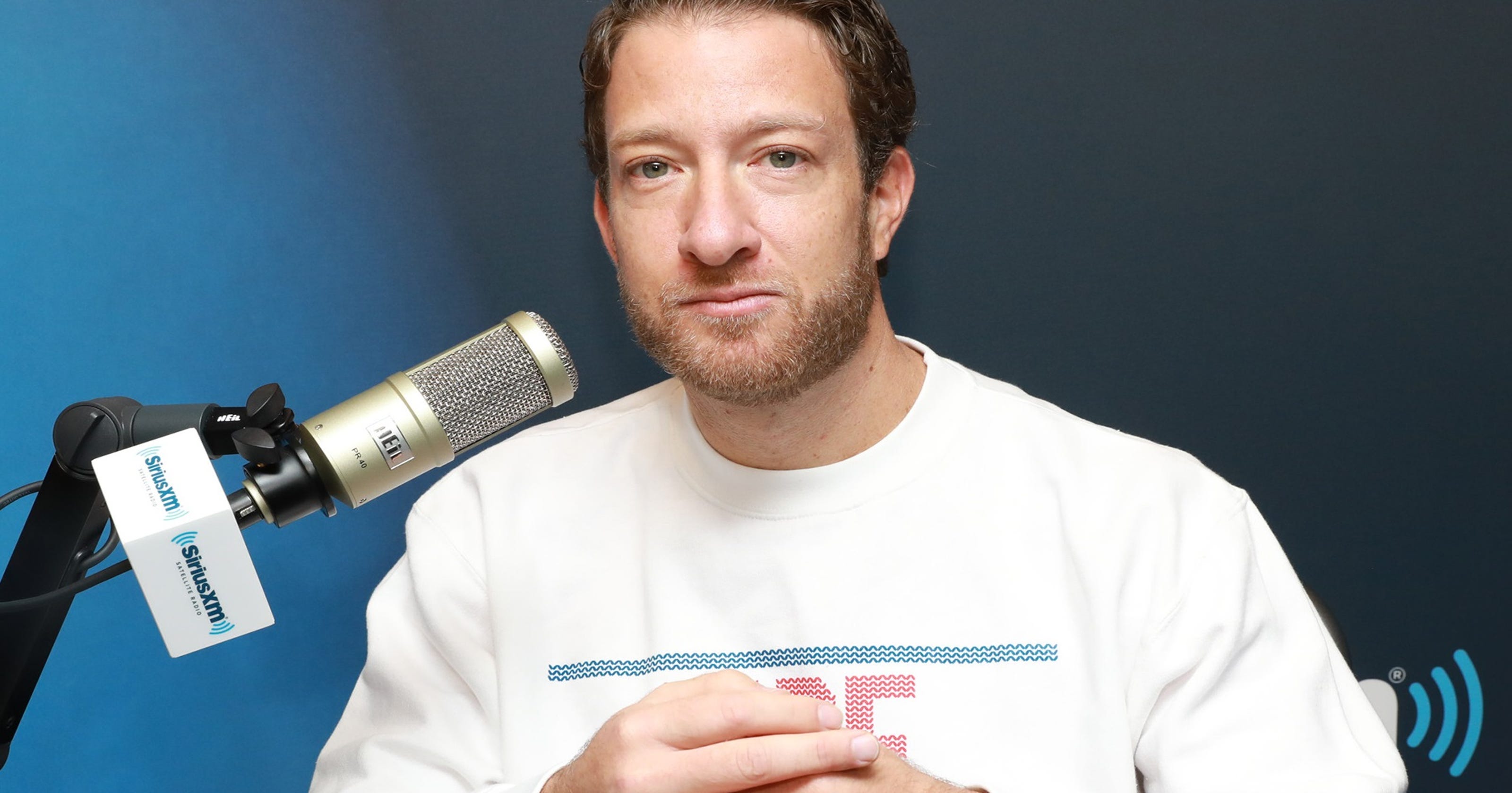 Barstool Sports' Dave Portnoy kicked out of Kentucky pizzeria