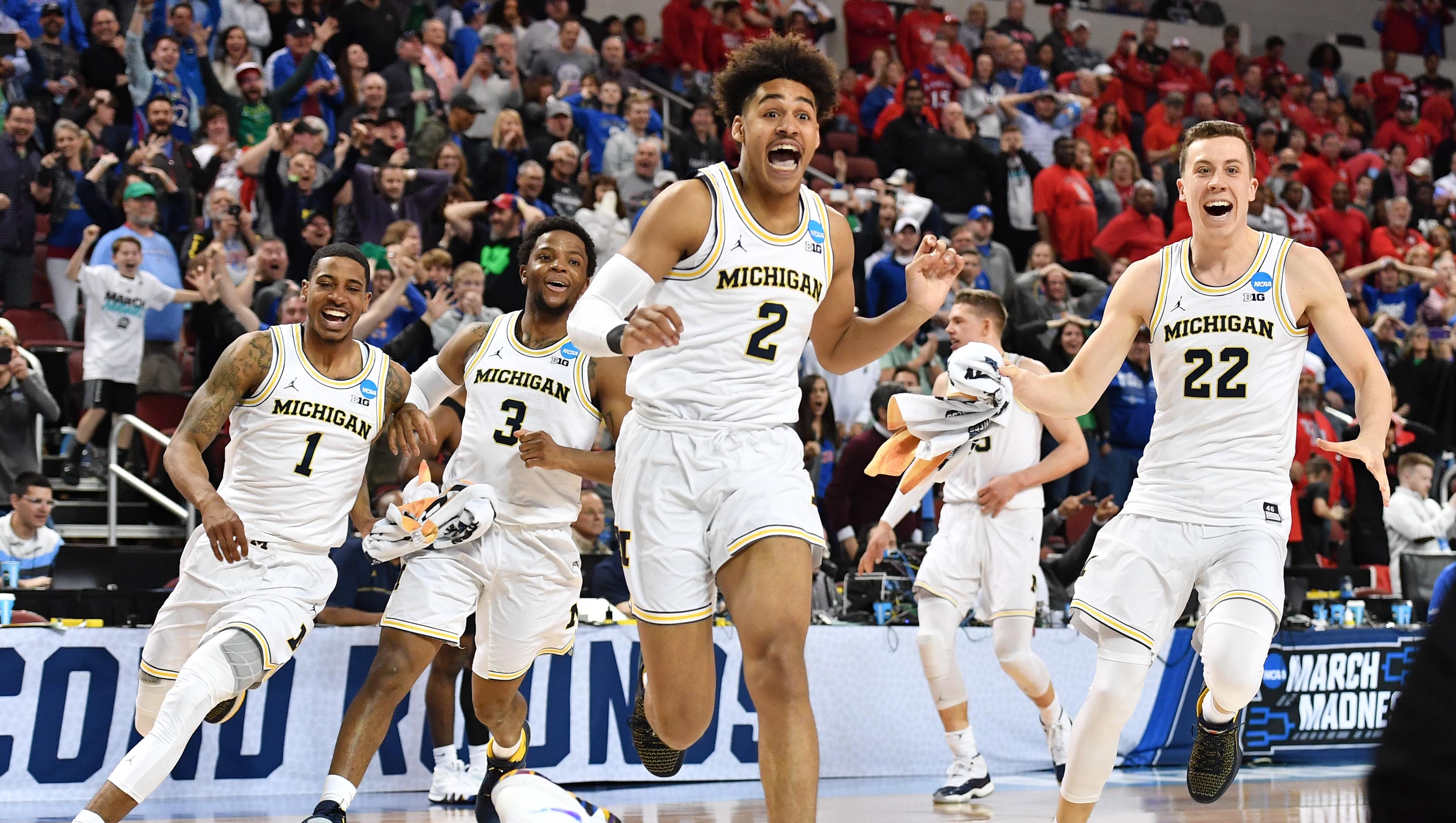 Jordan Poole Plays Hero As Michigan Basketball Advances To Sweet 16
