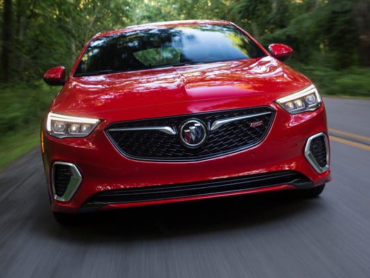 Review Buick Regal Gs Isn T As Princely As It Could Be