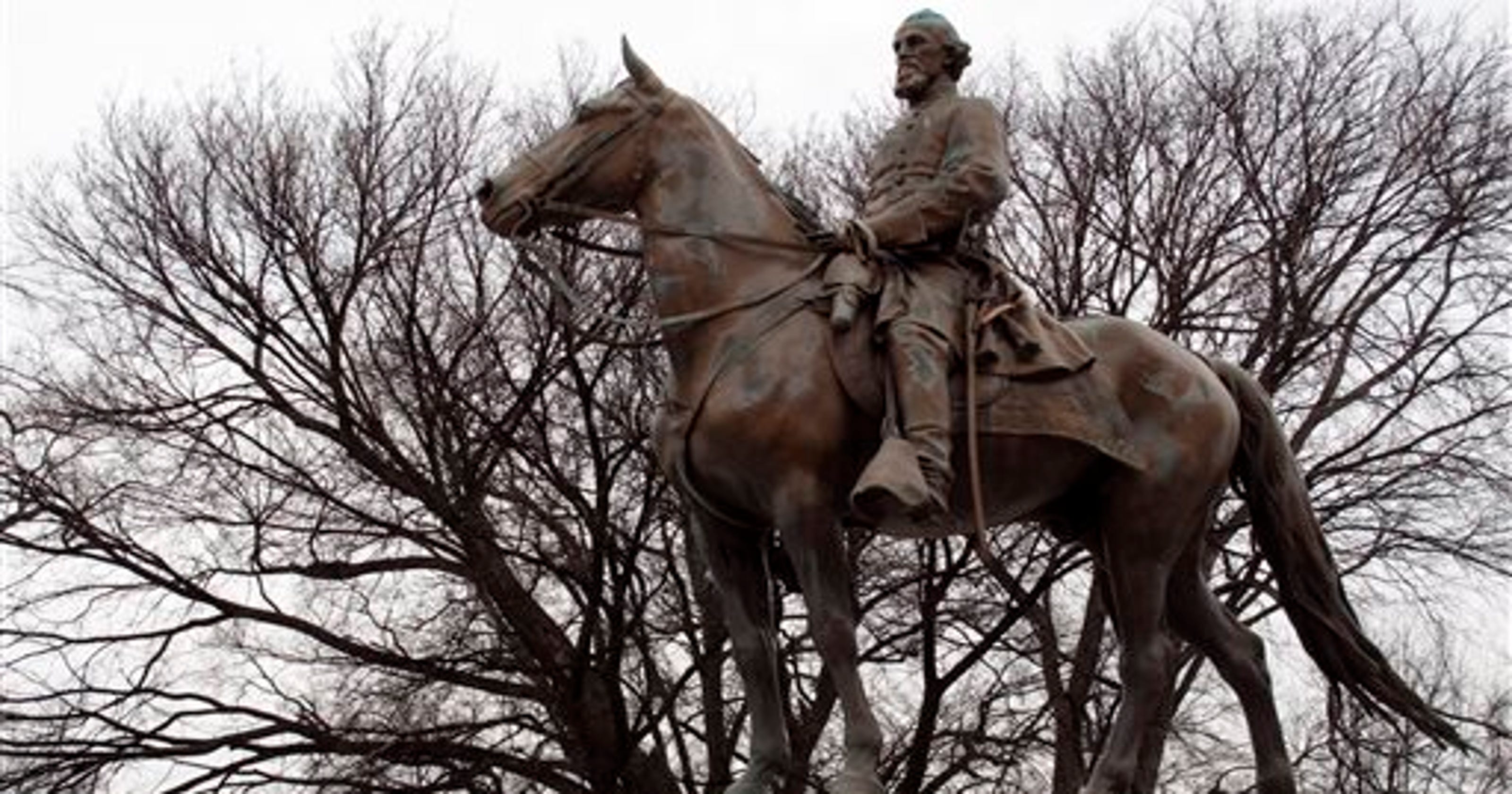 Savannah willing to take Nathan Bedford Forrest statue