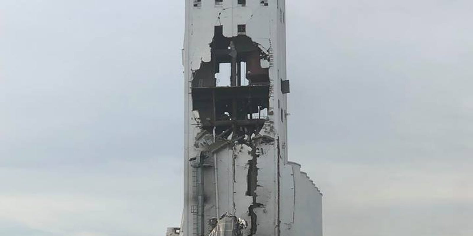 Video shows moment grain elevator explodes in South Sioux City