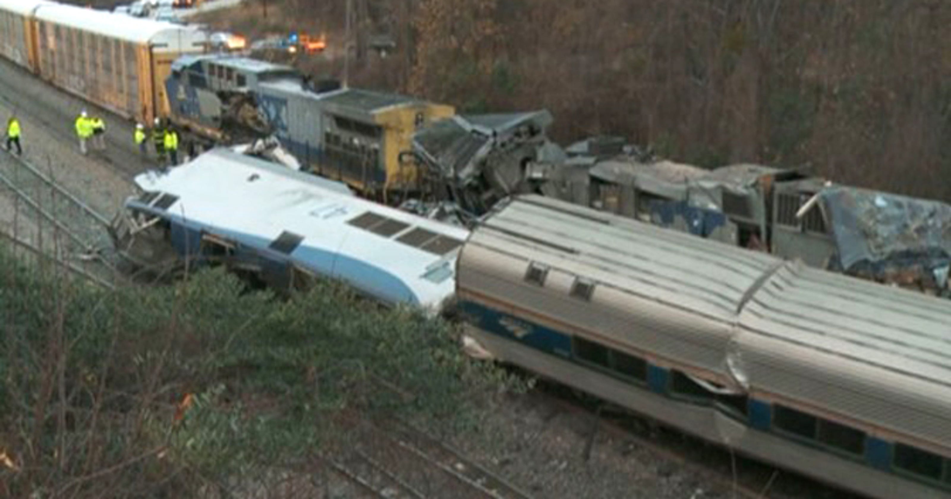 Amtrak train wreck with freight train leaves 2 dead in South Carolina